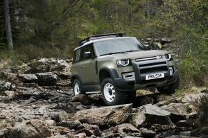 2020 Land Rover Defender 90 D240 SE Explorer Pack